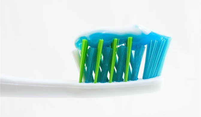 conseils orthodontiques sur brossage au cabinet d'Orthodontie Au Crès